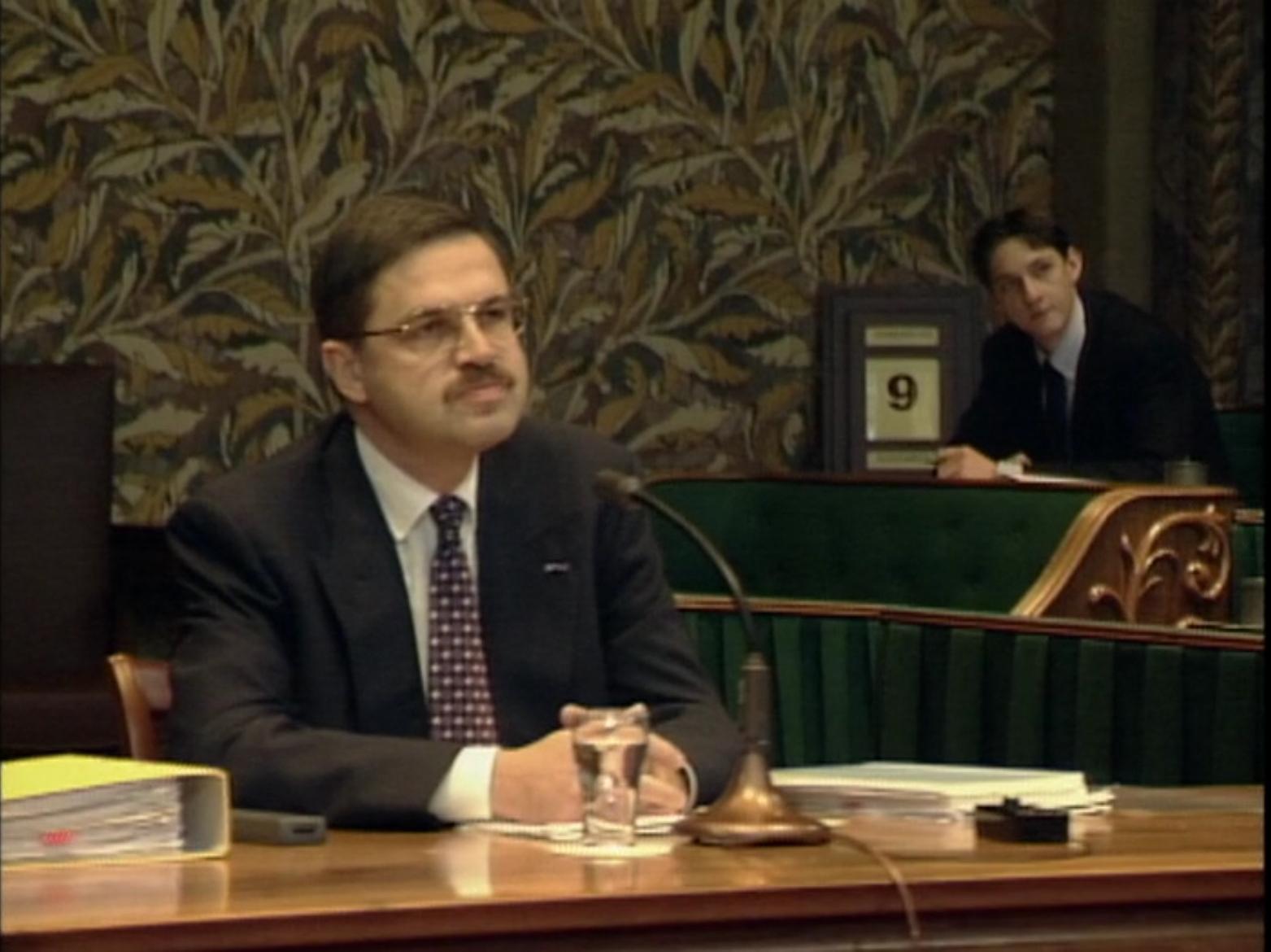 Gerard Roes Joost Eerdmans aanwezig bij verhoor van oud-minister van justitie ...